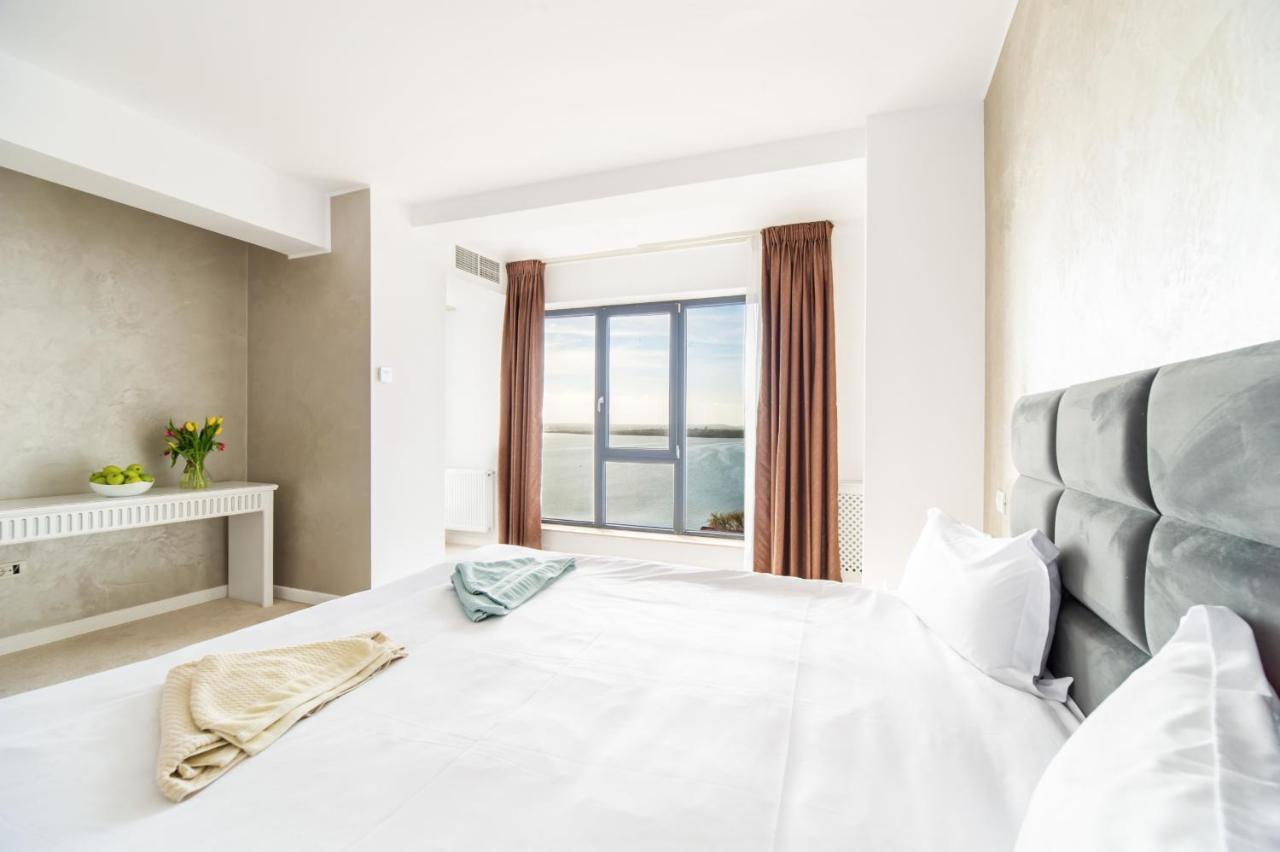 Mira Residence Apart & Penthouse Нэводари Экстерьер фото