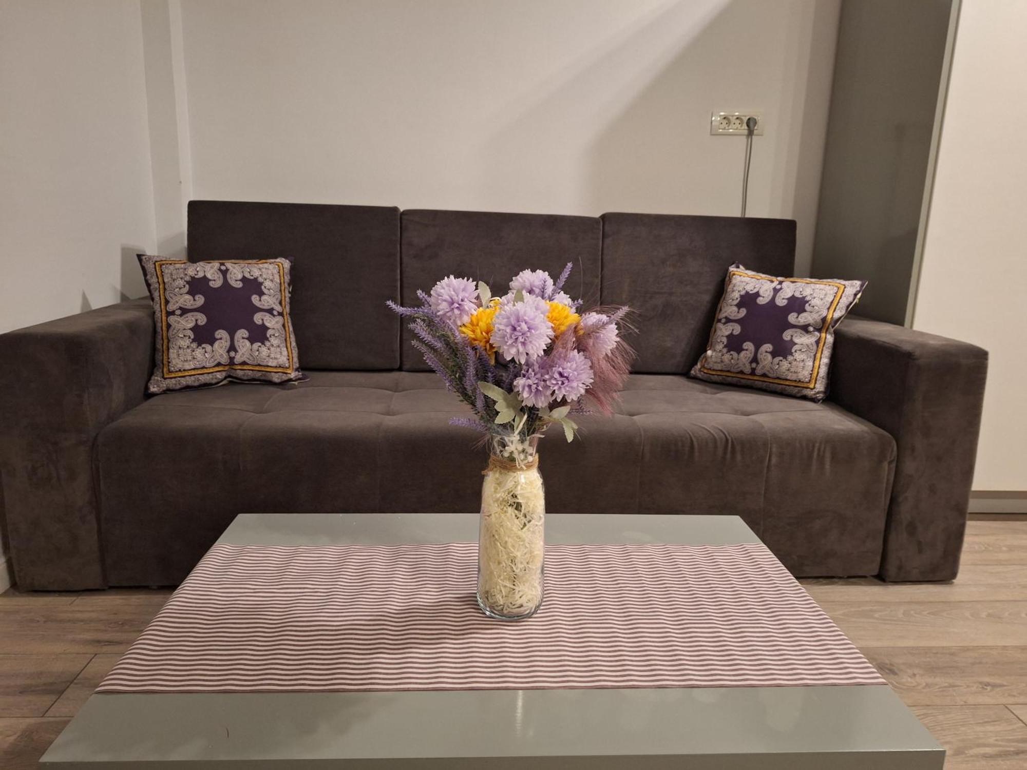 Mira Residence Apart & Penthouse Нэводари Экстерьер фото