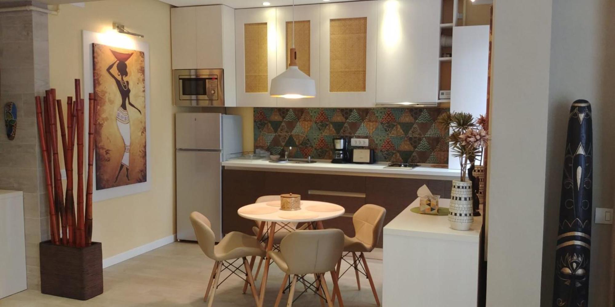 Mira Residence Apart & Penthouse Нэводари Экстерьер фото